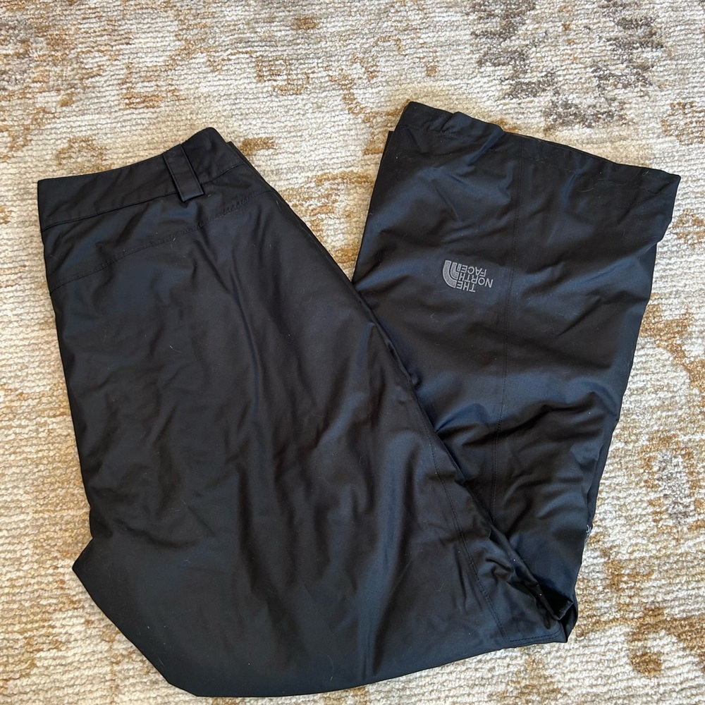 The North Face Women's Sally Insulated Snow Pants - Picture 7 of 7